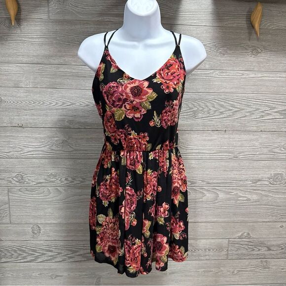 Xhilaration Dresses & Skirts - Dark Floral Y2K Babydoll Dress Size XS Black Wimsigoth Fairy Grunge Romantic
